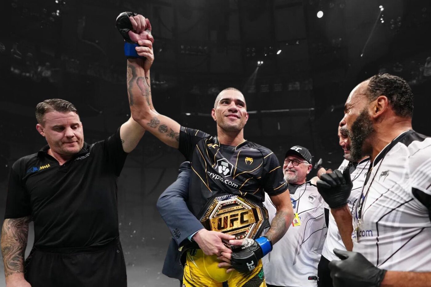 Alex Pereira Eyeing Crazy 21-Day Turnaround To Defend His Belt At UFC 301